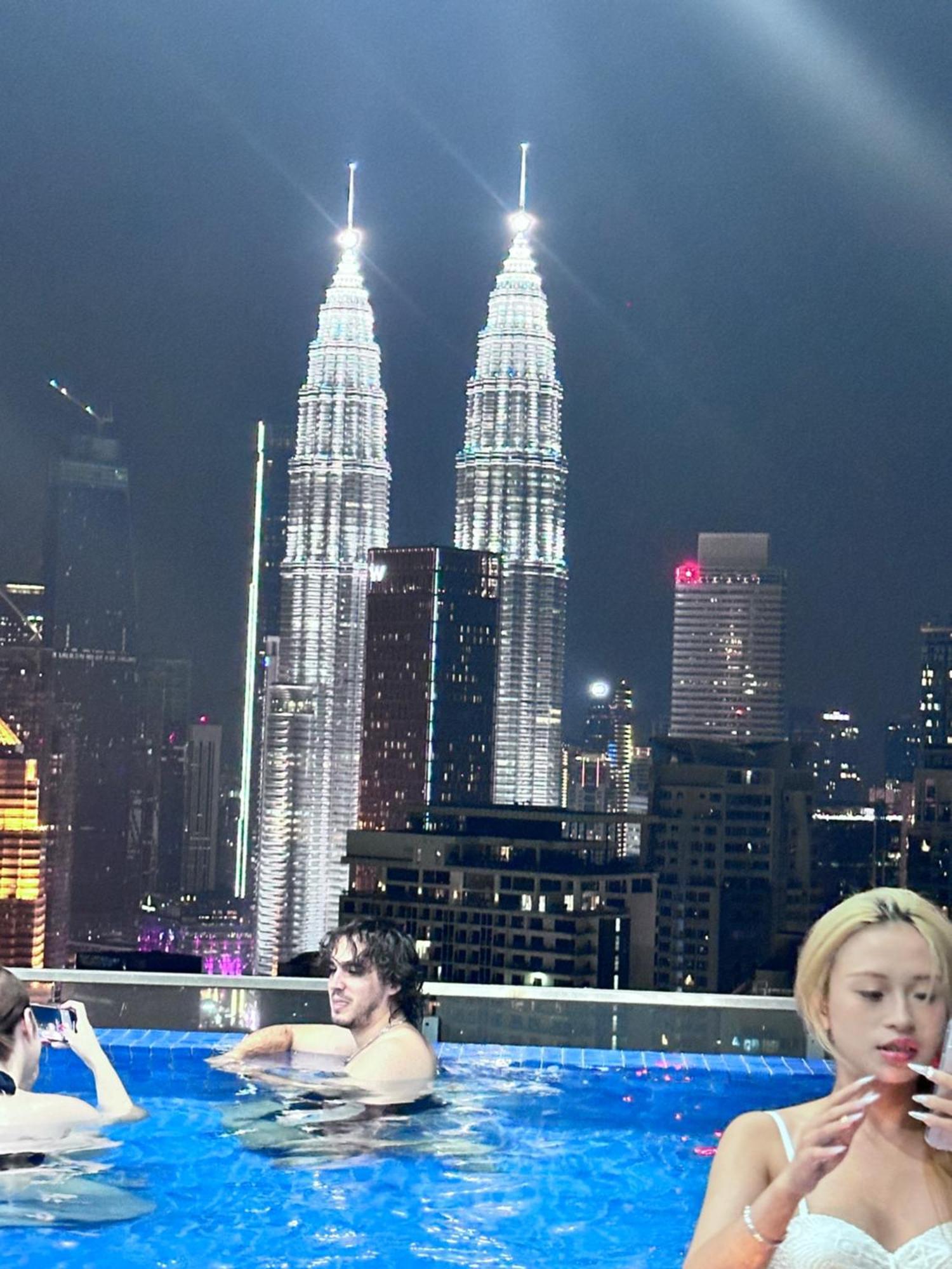 クアラルンプールThe Luxe Infinitum Klcc By Kl Malaysiaアパートメント エクステリア 写真