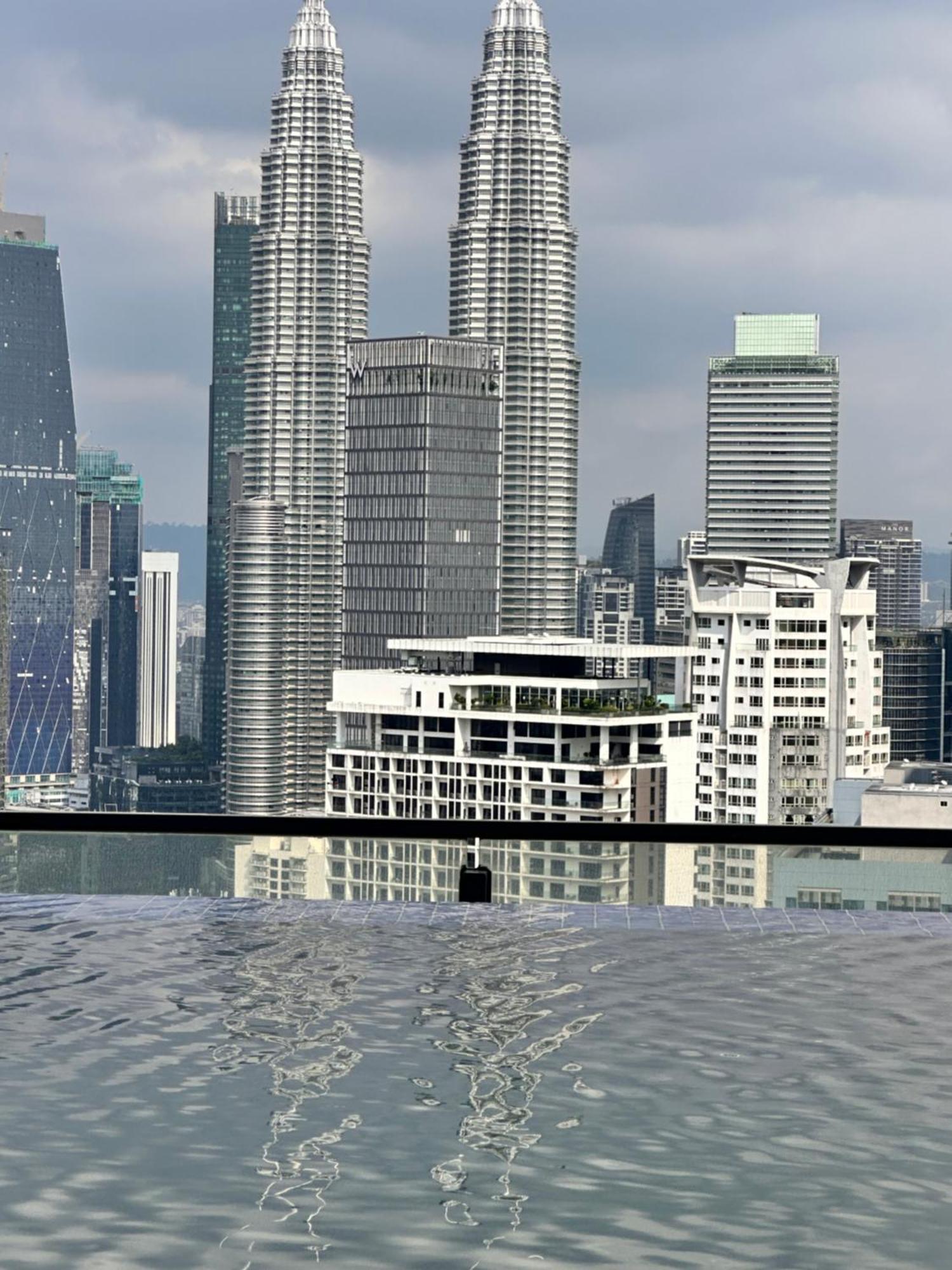 クアラルンプールThe Luxe Infinitum Klcc By Kl Malaysiaアパートメント エクステリア 写真