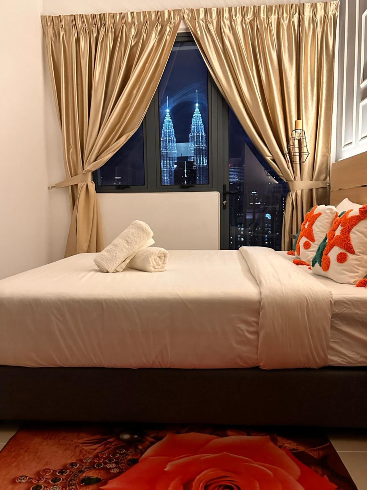 クアラルンプールThe Luxe Infinitum Klcc By Kl Malaysiaアパートメント エクステリア 写真
