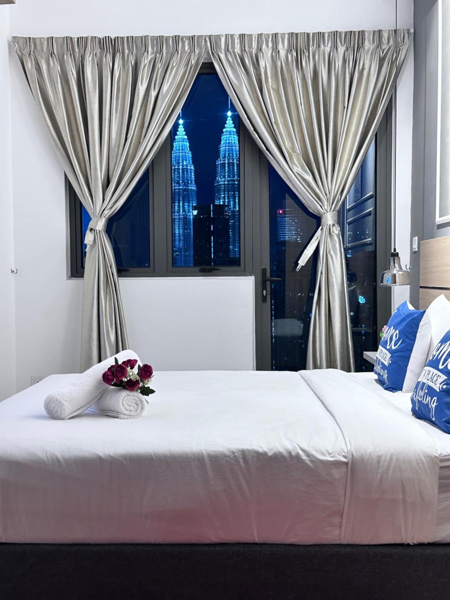クアラルンプールThe Luxe Infinitum Klcc By Kl Malaysiaアパートメント エクステリア 写真